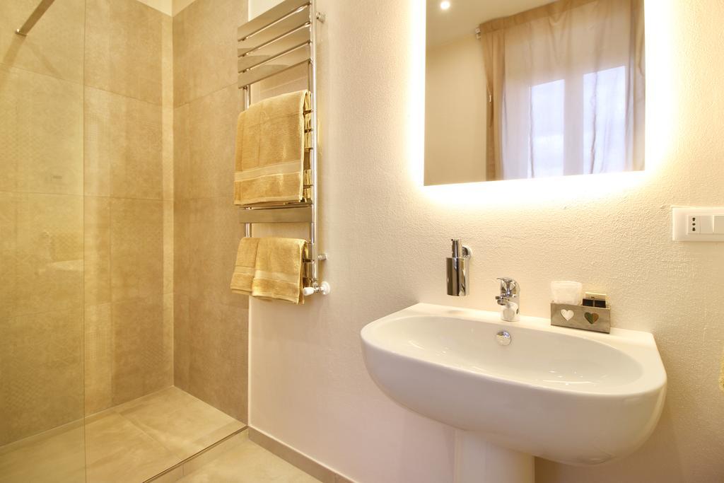 Lucca In Chic - No Ztl - Free Parking - Old City At 10Min By Walk Εξωτερικό φωτογραφία